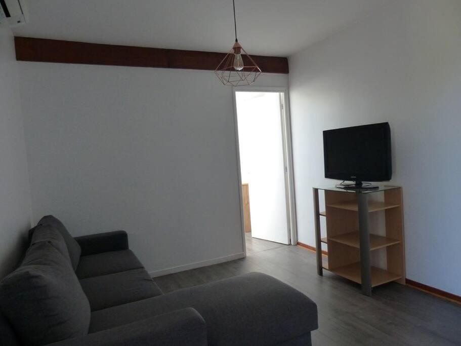 Appartement Dans Maison Brié-et-Angonnes Exterior foto